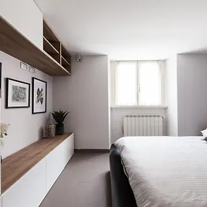Attic Vatican Flat - San Pietro , Rome Italy